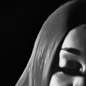 Meet your Posher, Julieta